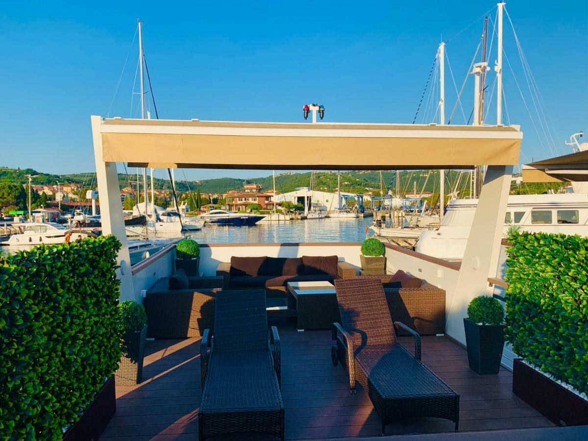 Floating Sea House Aurora Villa Portorož Exterior foto